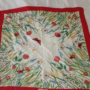 Salvatore Ferragamo Alissa 34×34 Silk Scarf BRAND NEW WITH TAG